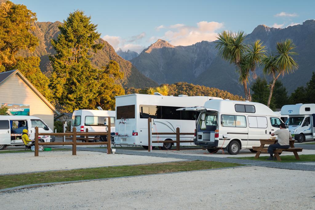 Fox Glacier Top 10 Holiday Park & Motels المظهر الخارجي الصورة