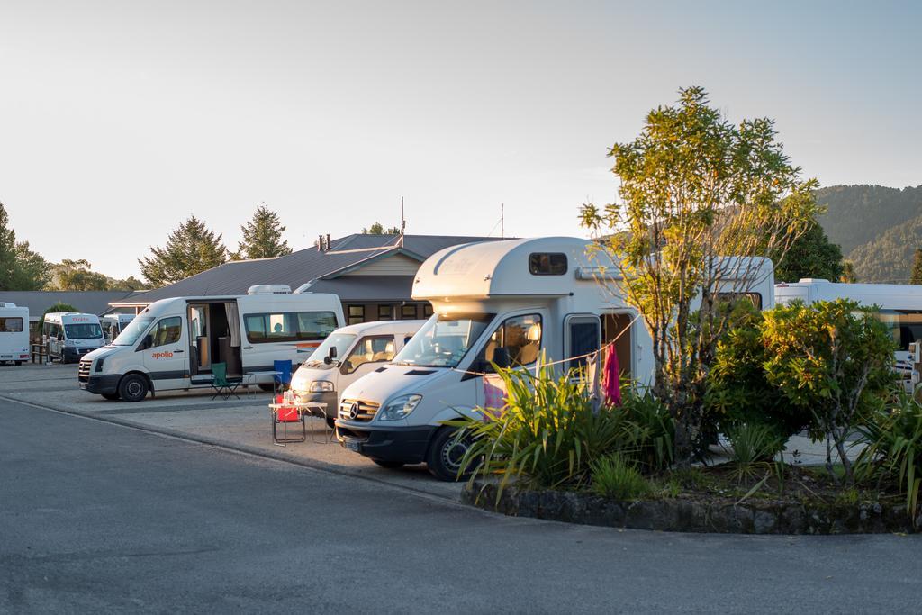 Fox Glacier Top 10 Holiday Park & Motels المظهر الخارجي الصورة