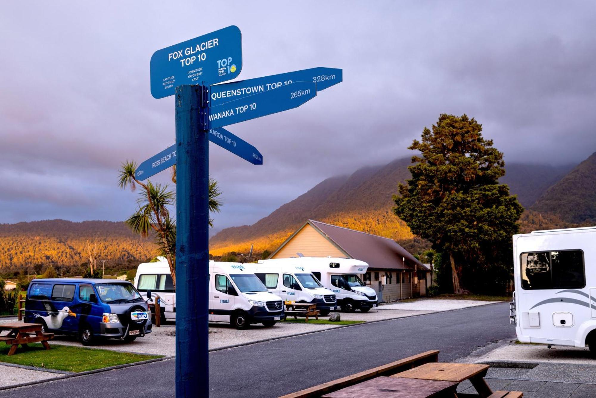 Fox Glacier Top 10 Holiday Park & Motels المظهر الخارجي الصورة