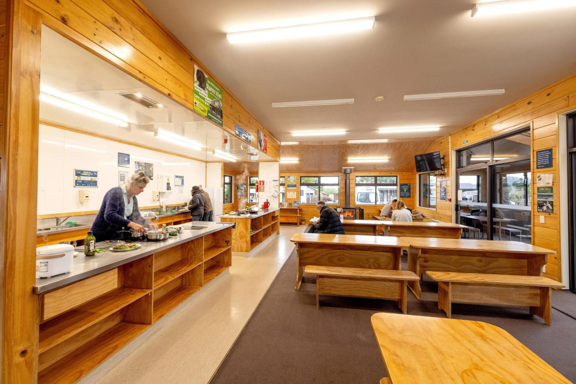 Fox Glacier Top 10 Holiday Park & Motels المظهر الخارجي الصورة